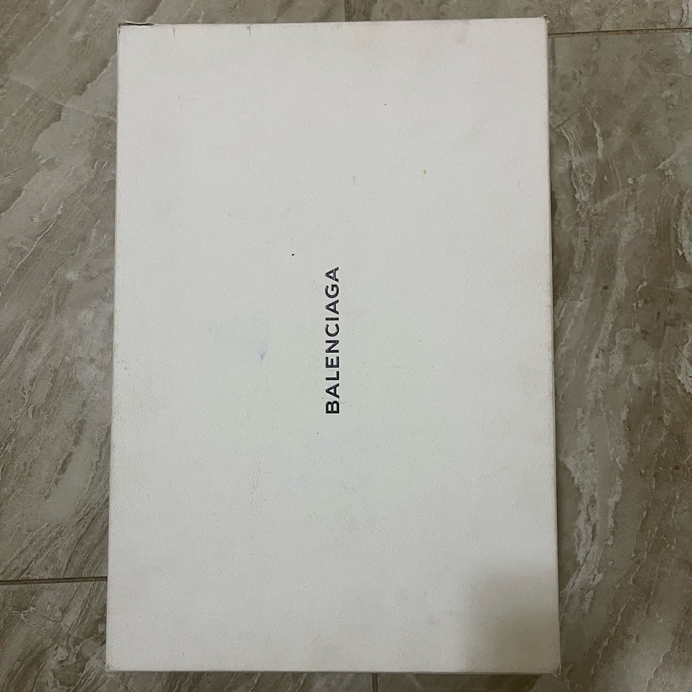 Balenciaga Arena Sneakers Suede Grey